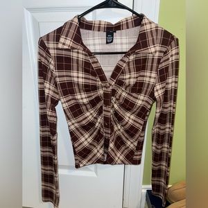 Plaid long sleeve Tee worn once perfect condition size Small